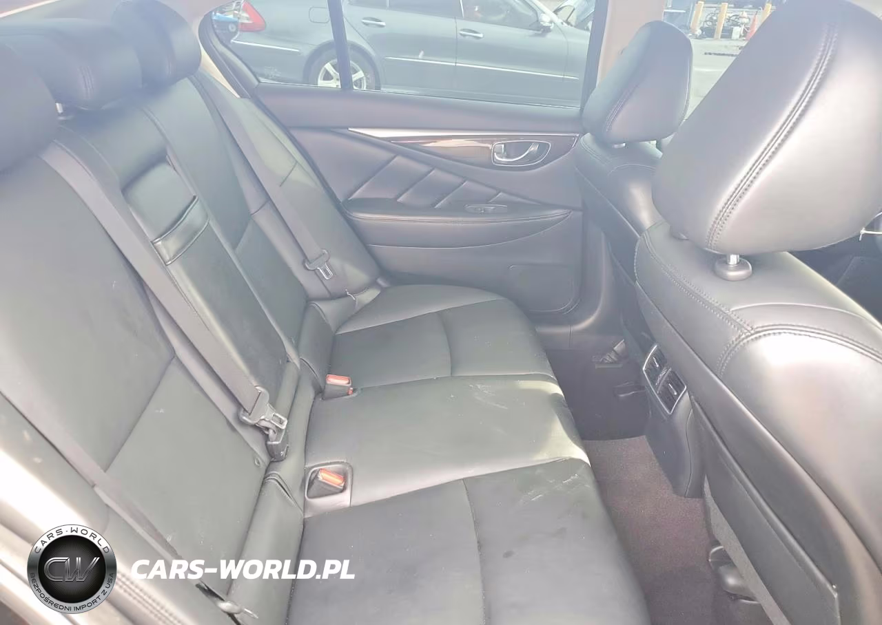 2019 Infiniti Q50 Luxe VIN:JN1EV7AR7KM559458 - 10