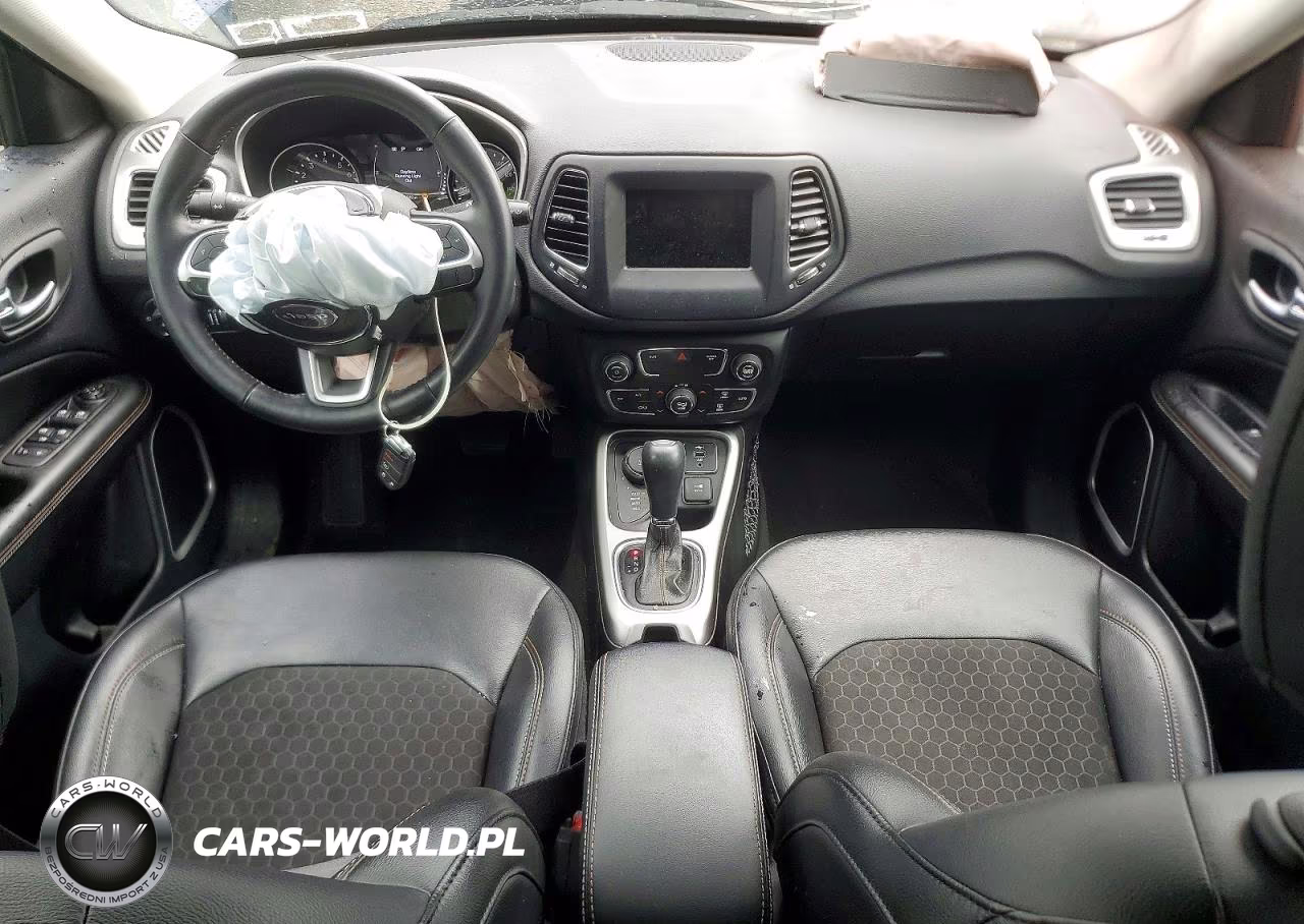 2020 Jeep Compass Latitude VIN:3C4NJDBB9LT155288 - 8
