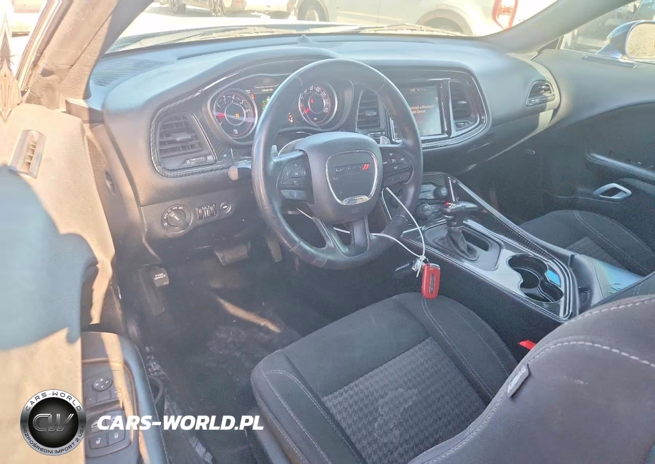 2015 Dodge Challenger Sxt VIN:2C3CDZAG2FH761526 - 8