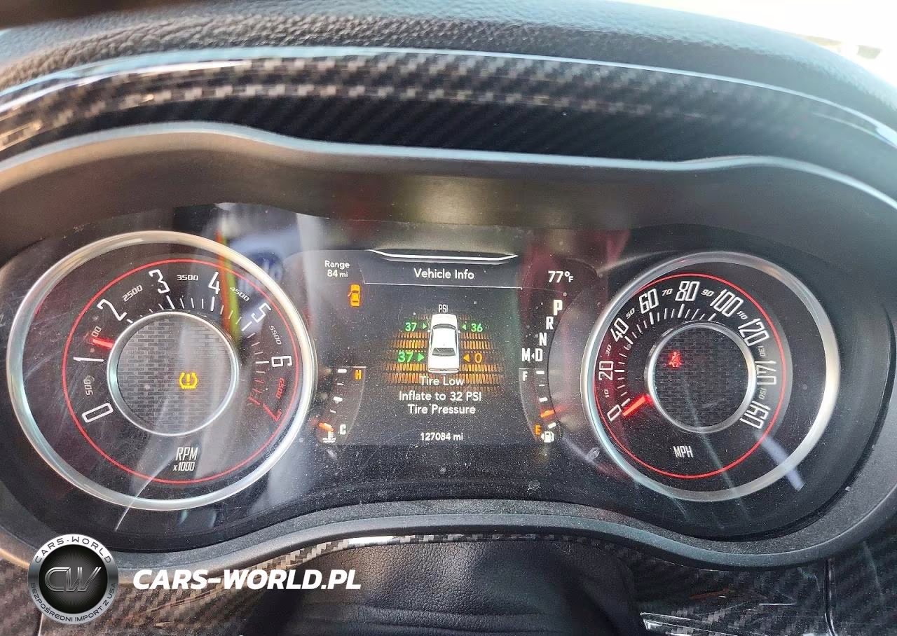 2015 Dodge Challenger Sxt VIN:2C3CDZAG2FH761526 - 9
