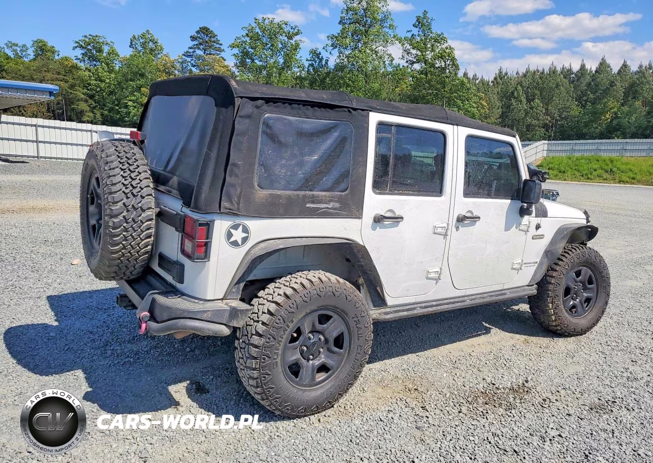 2018 Jeep Wrangler Unlimited Sport VIN:1C4BJWDG2JL842287 - 3
