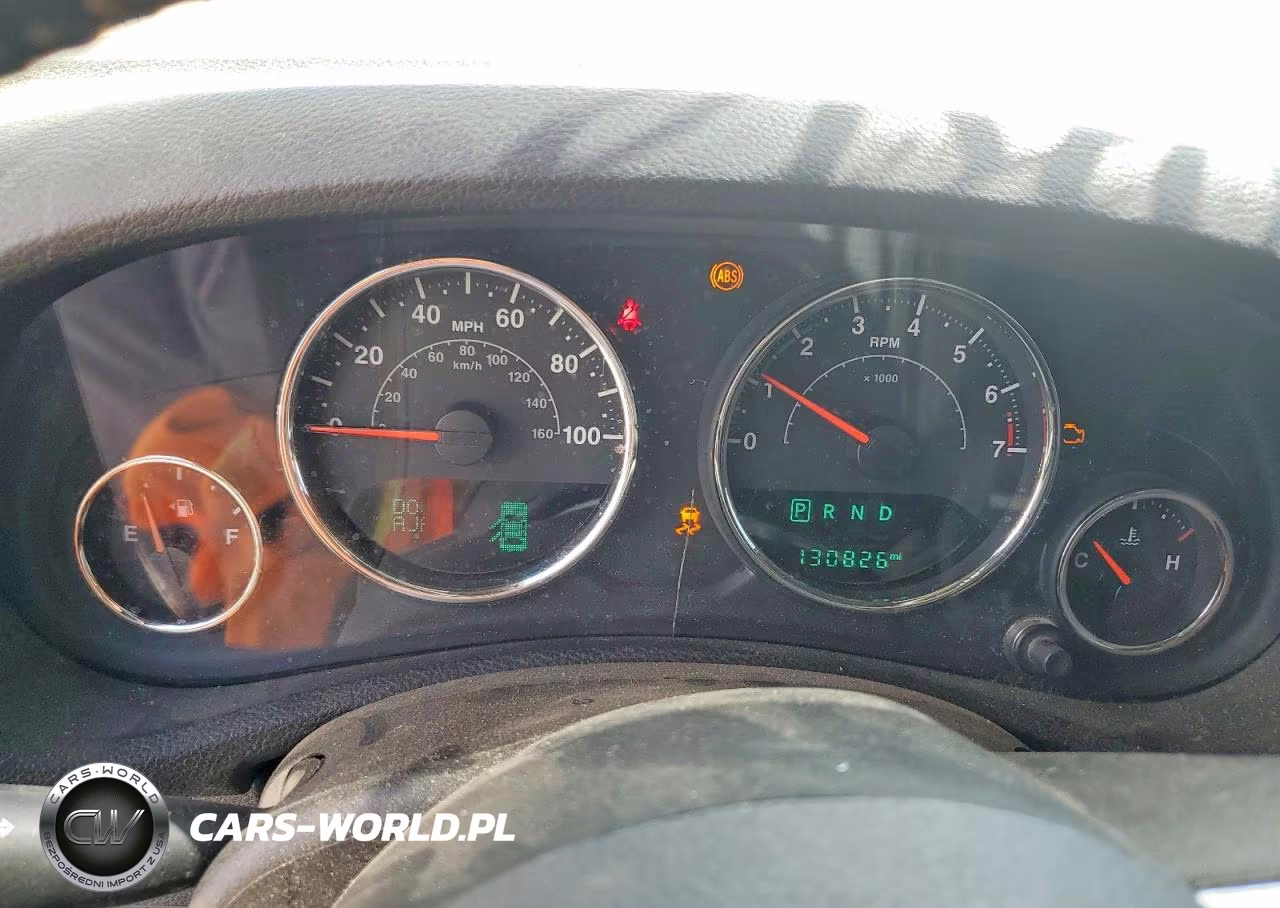 2018 Jeep Wrangler Unlimited Sport VIN:1C4BJWDG2JL842287 - 9