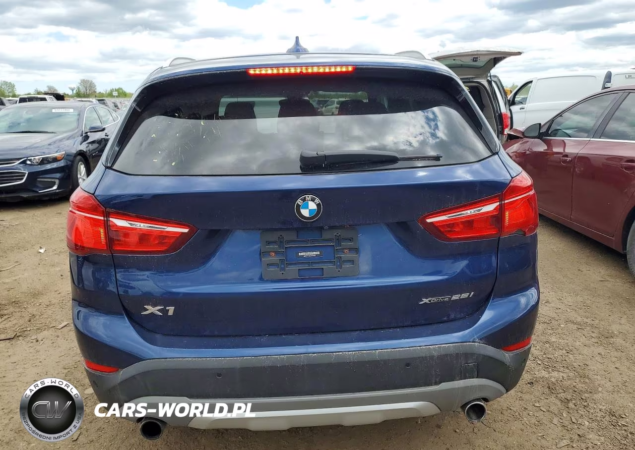 2018 BMW X1 xDrive28I VIN:WBXHT3C36J3H33435 - 6