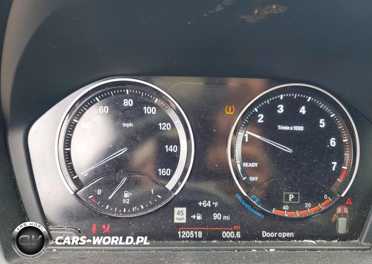 2018 BMW X1 xDrive28I VIN:WBXHT3C36J3H33435 - 9