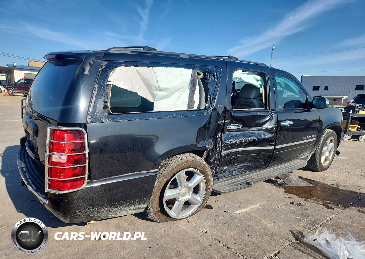 2011 Chevrolet Suburban C1500 Ltz VIN:1GNSCKE06BR390872 - 3