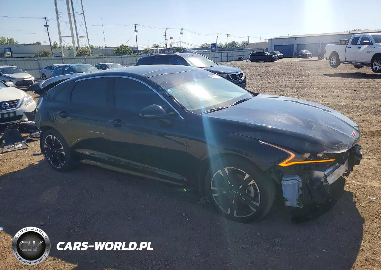 2024 Kia K5 Gt Line VIN:5XXG64J28RG232801 - 4