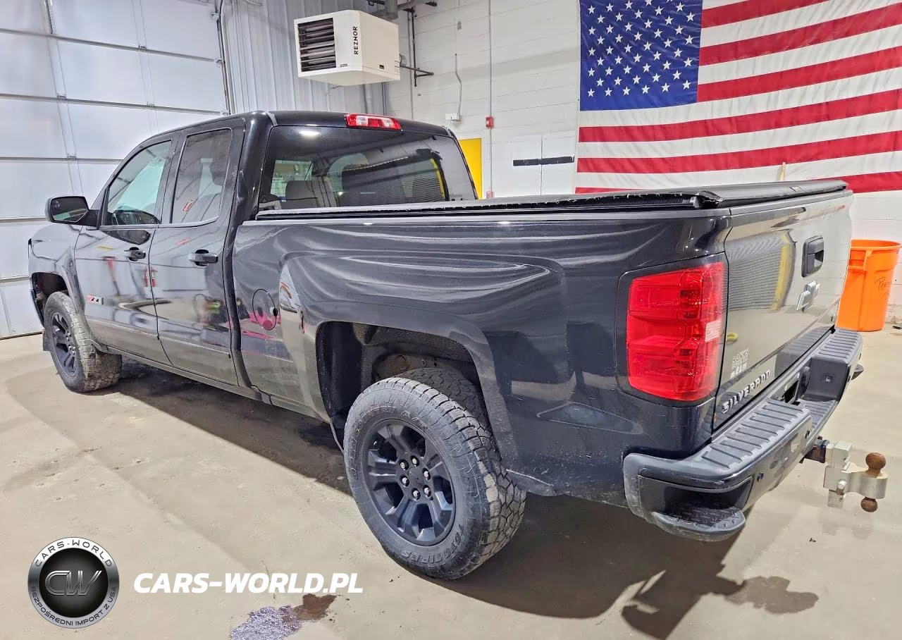 2018 Chevrolet Silverado K1500 Lt VIN:1GCVKREC5JZ219279 - 2