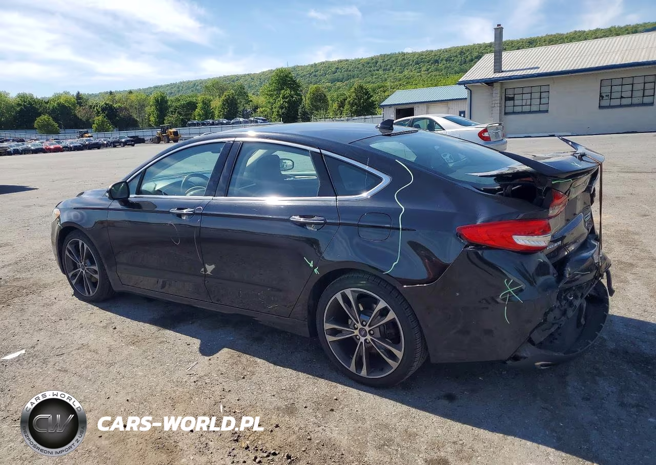 2019 Ford Fusion Titanium VIN:3FA6P0K97KR253715 - 2