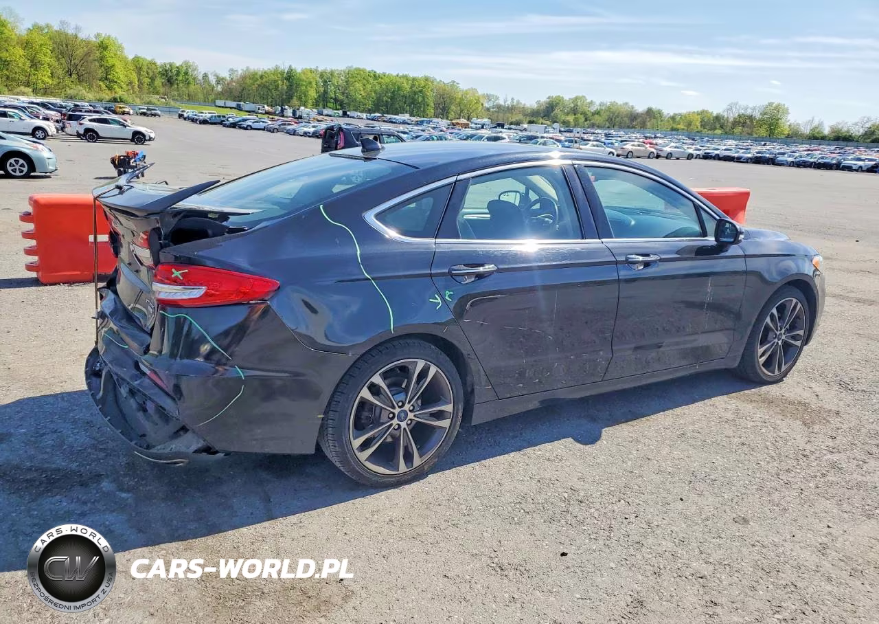 2019 Ford Fusion Titanium VIN:3FA6P0K97KR253715 - 3