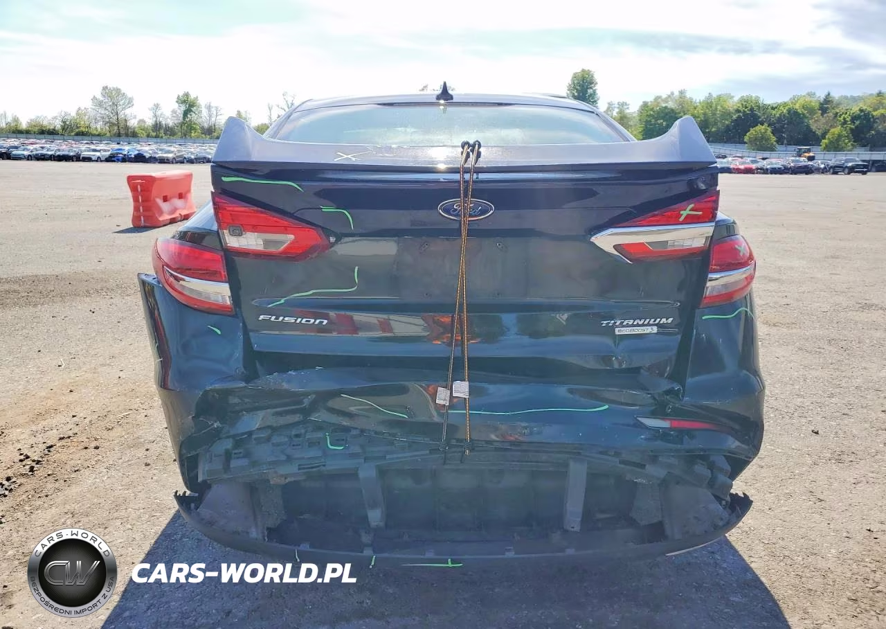 2019 Ford Fusion Titanium VIN:3FA6P0K97KR253715 - 6