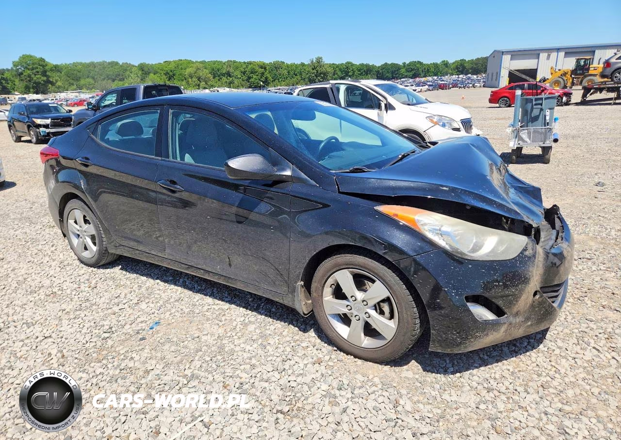 2013 Hyundai Elantra Gls VIN:5NPDH4AE3DH396171 - 4