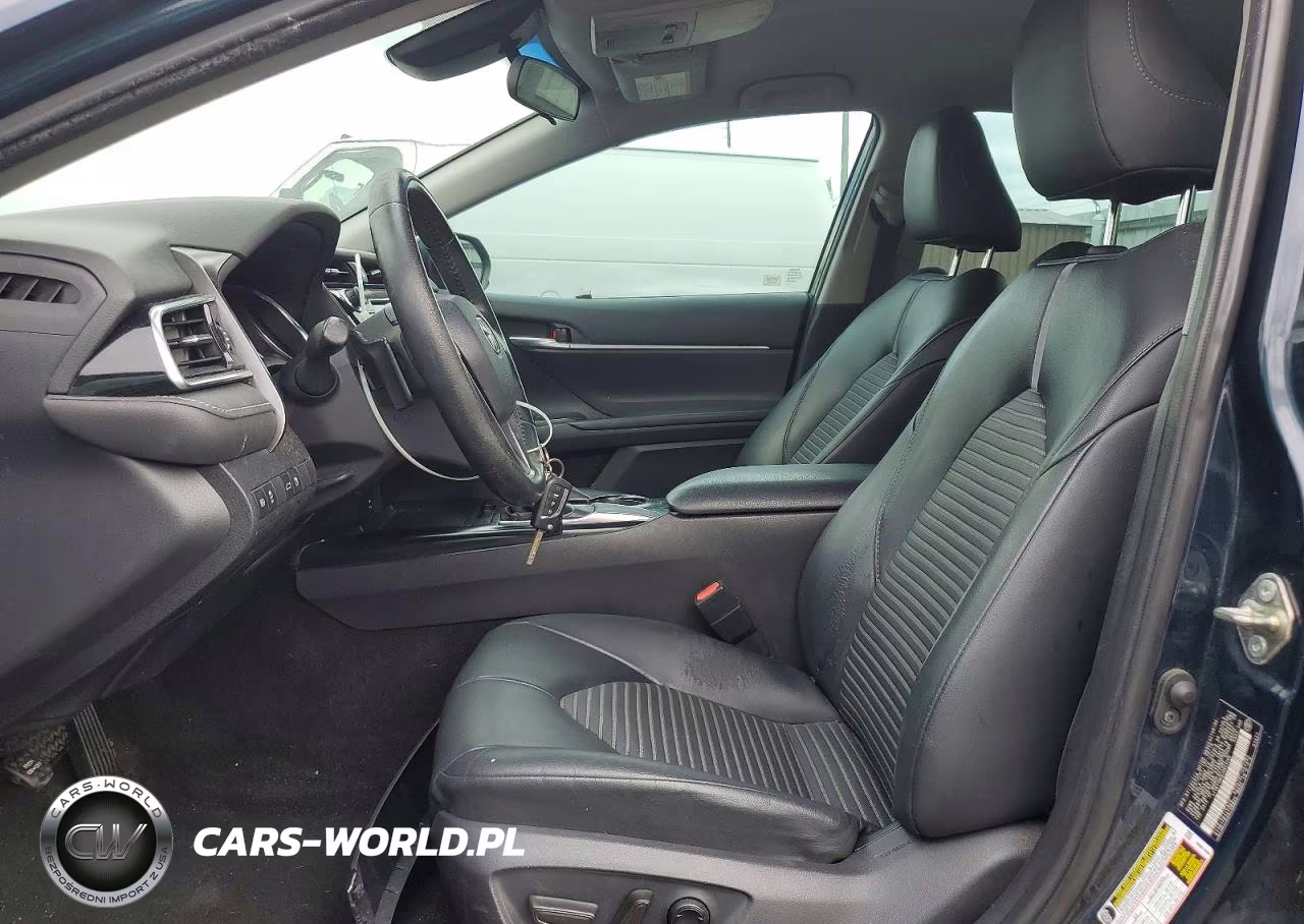 2018 Toyota Camry Se VIN:4T1B11HK8JU643266 - 7