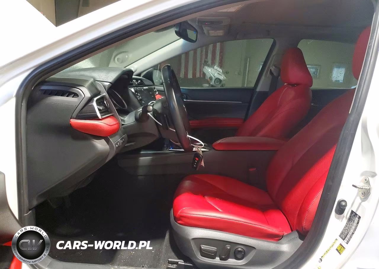 2018 Toyota Camry Xse VIN:4T1B61HK0JU052690 - 7