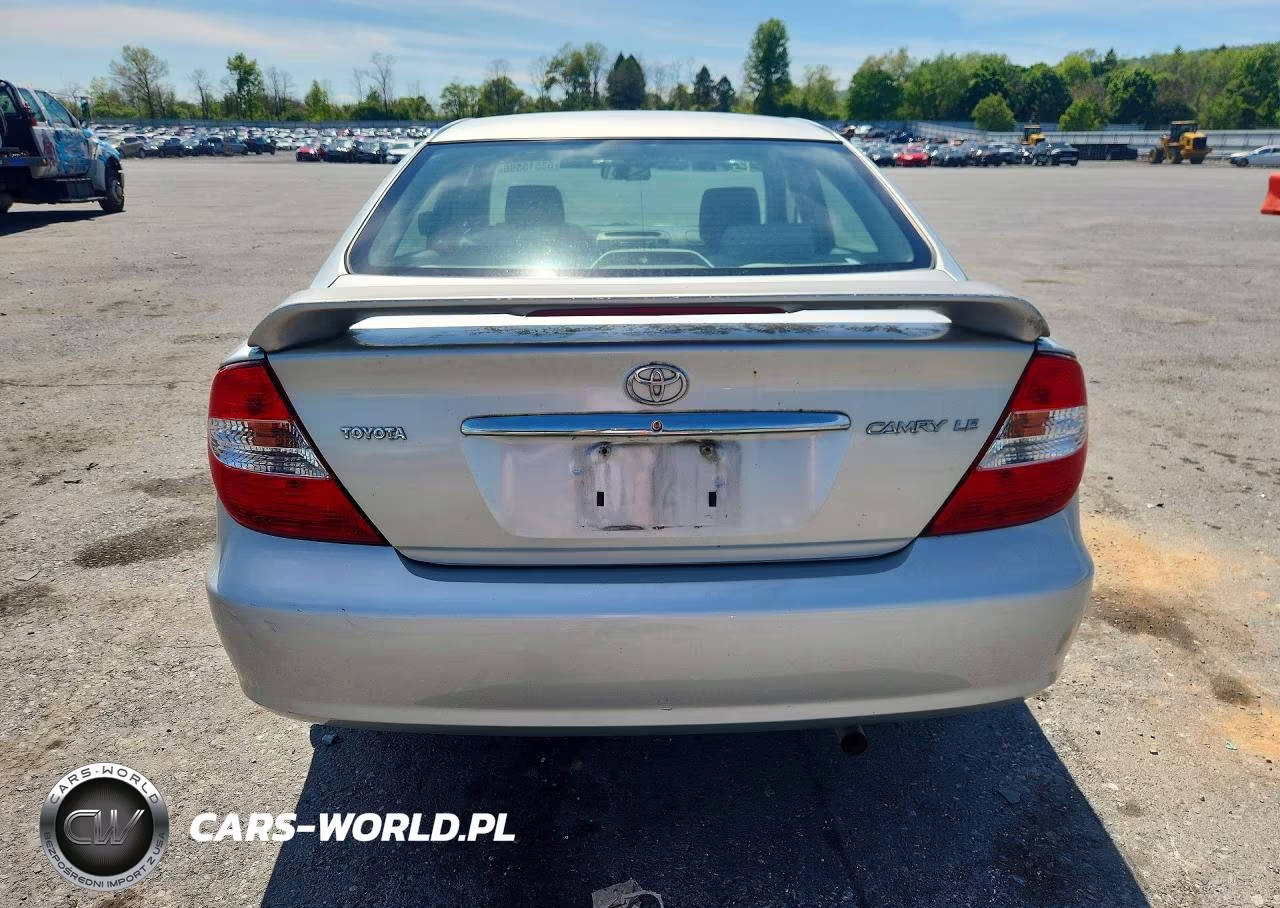 2004 Toyota Camry Le VIN:4T1BE32K94U929902 - 6