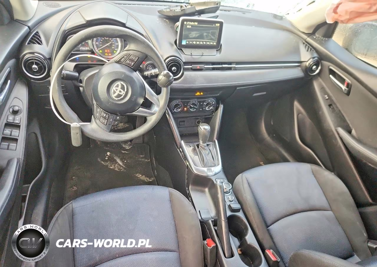 2017 Toyota Yaris Ia VIN:3MYDLBYV6HY191334 - 8