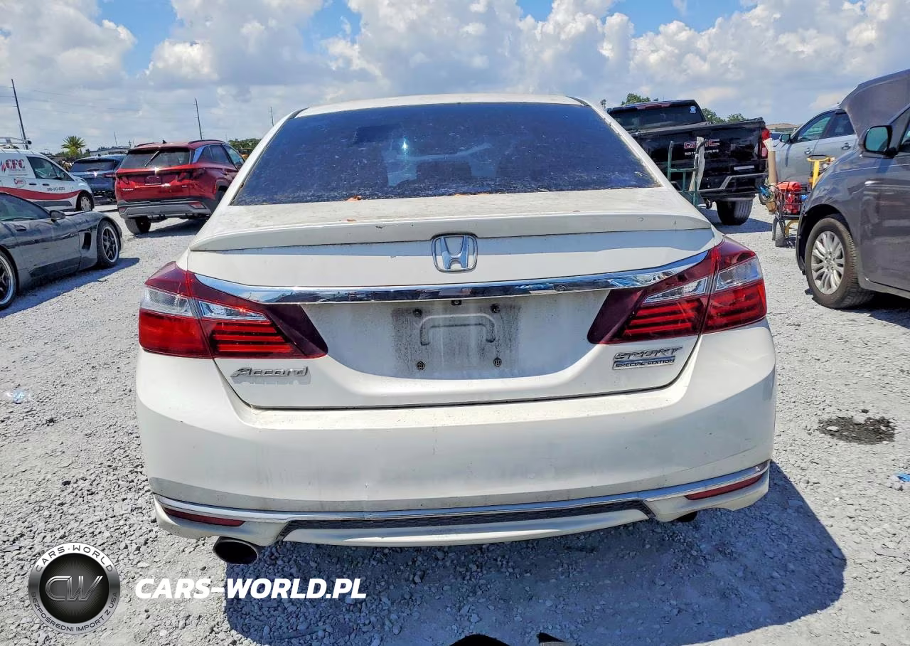 2017 Honda Accord Sport Special Edition VIN:1HGCR2F16HA231331 - 6