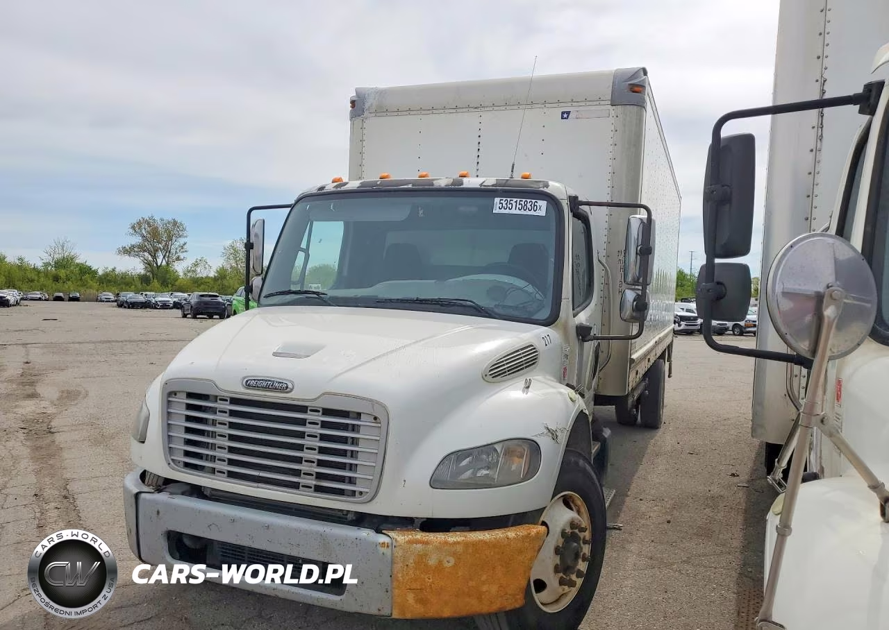 2012 Freightliner Business Class M2 Box Truck