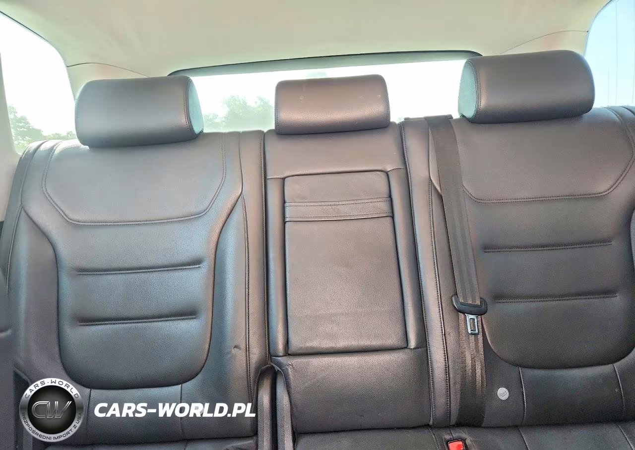 2011 Volkswagen Touareg V6 Tdi VIN:WVGFK9BP9BD002369 - 10