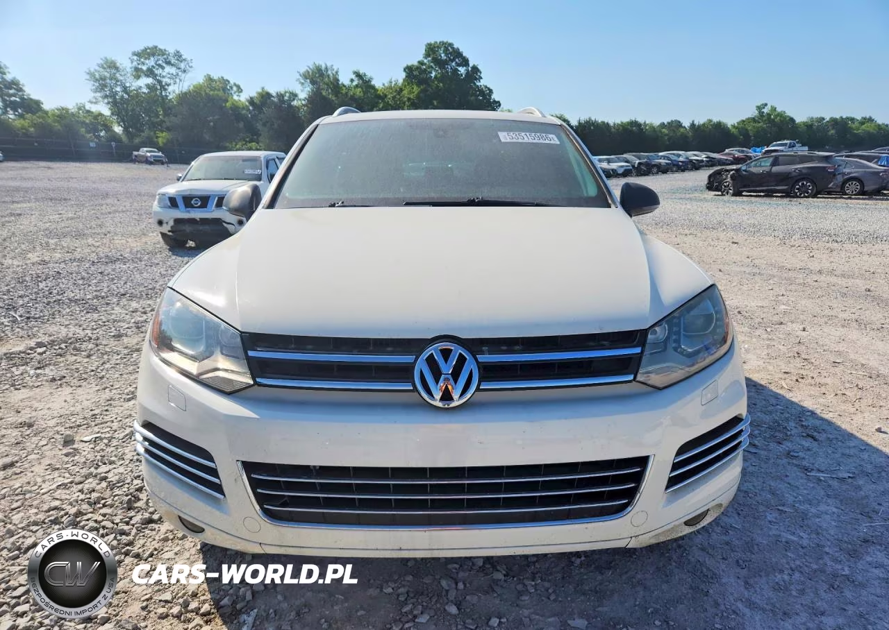 2011 Volkswagen Touareg V6 Tdi VIN:WVGFK9BP9BD002369 - 5