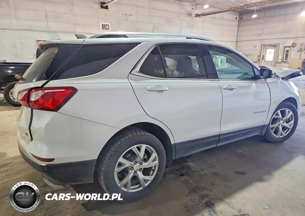 2018 Chevrolet Equinox Lt VIN:2GNAXKEX8J6267940 - 3