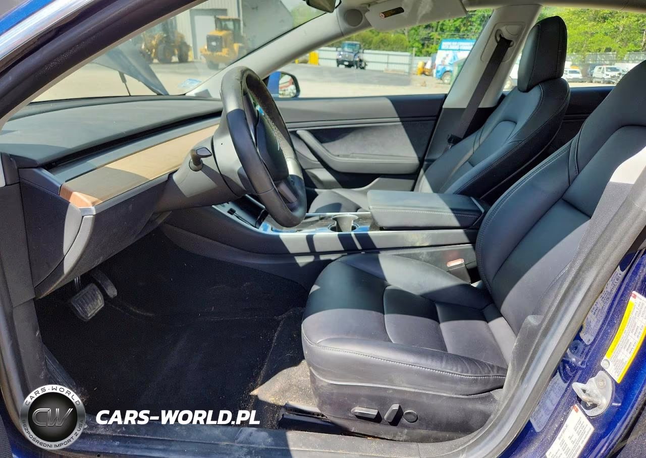 2018 Tesla Model 3 VIN:5YJ3E1EB1JF054134 - 7