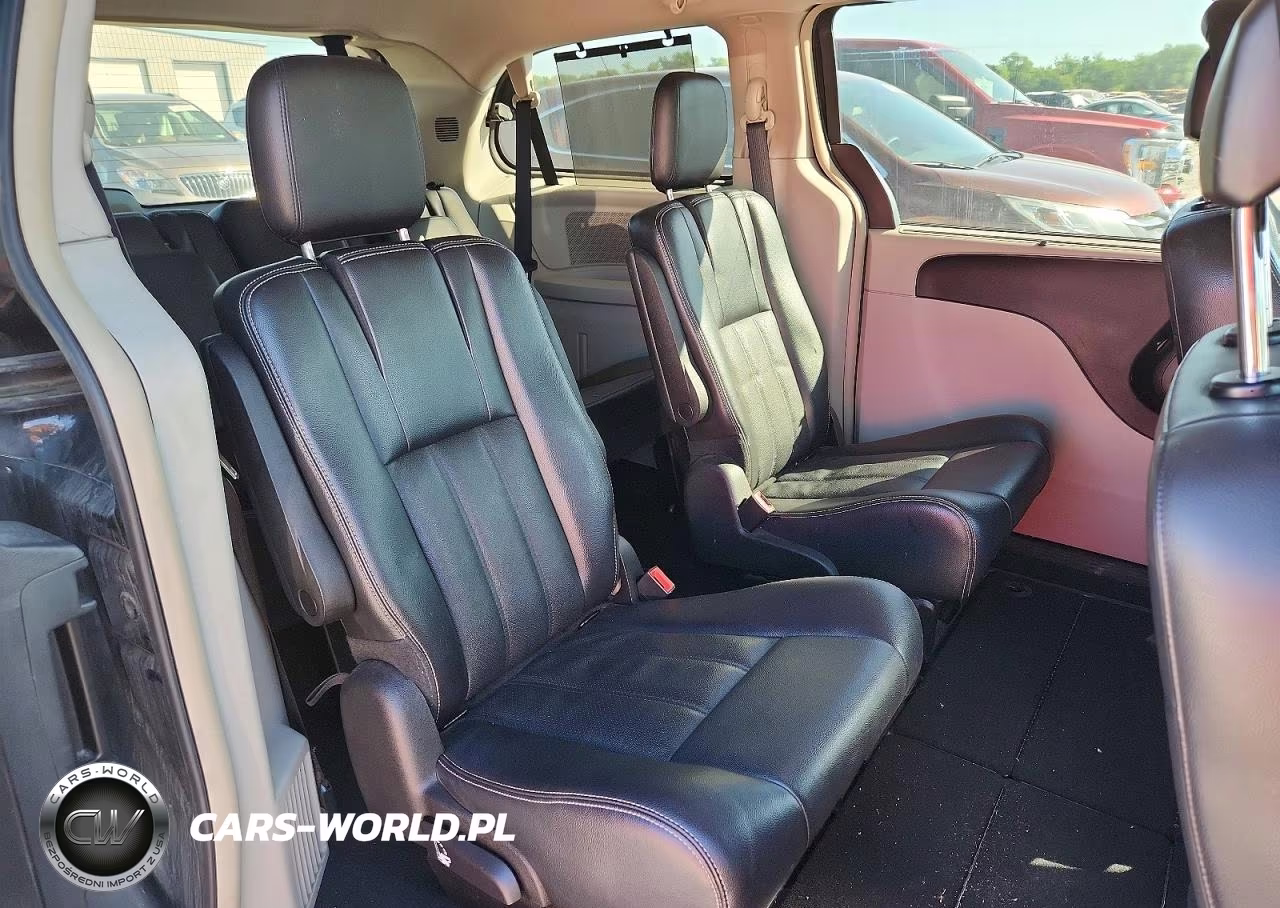2012 Chrysler Town & Country Touring L VIN:2C4RC1CG8CR288972 - 11
