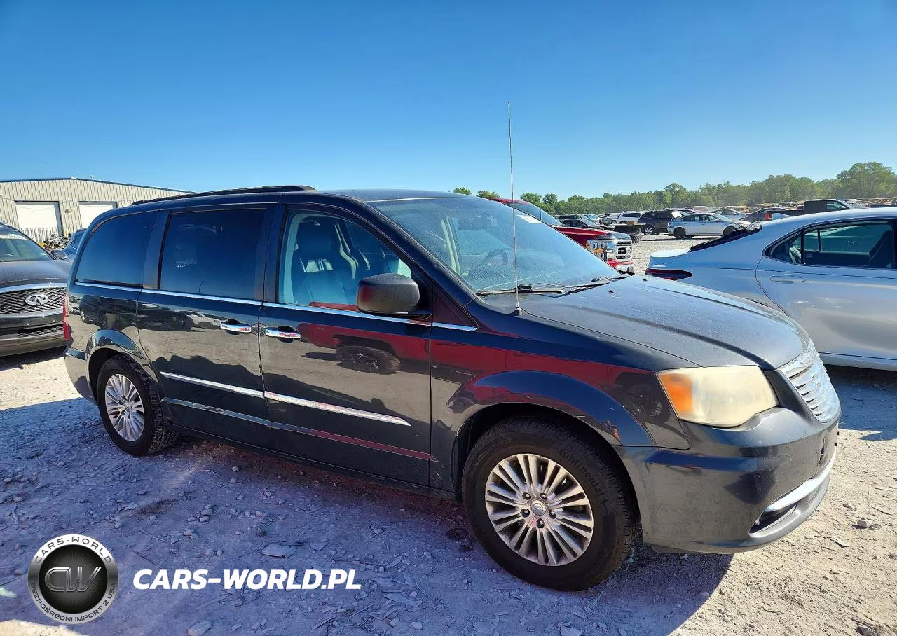 2012 Chrysler Town & Country Touring L VIN:2C4RC1CG8CR288972 - 4