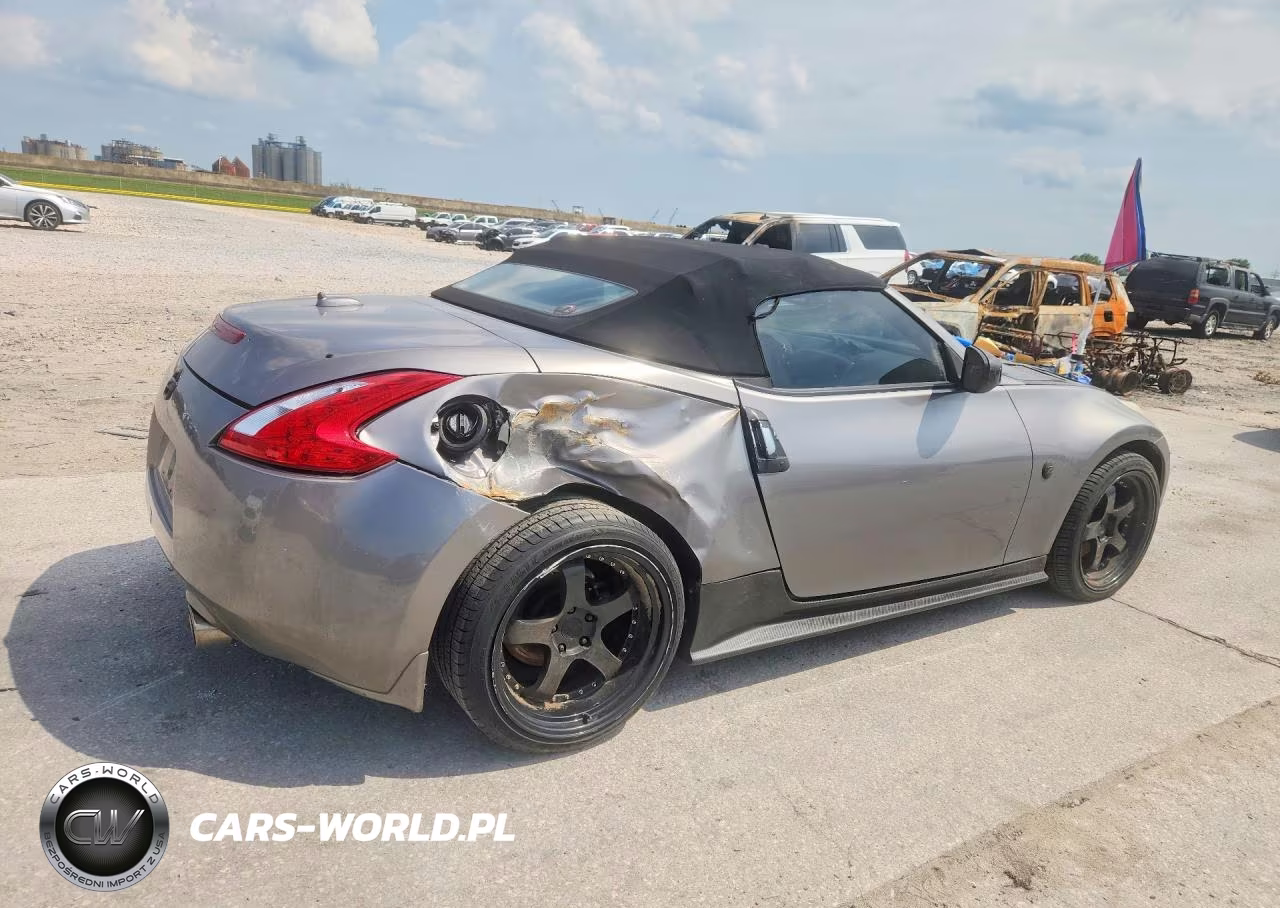 2010 Nissan 370Z Roadster VIN:JN1AZ4FH5AM300211 - 3