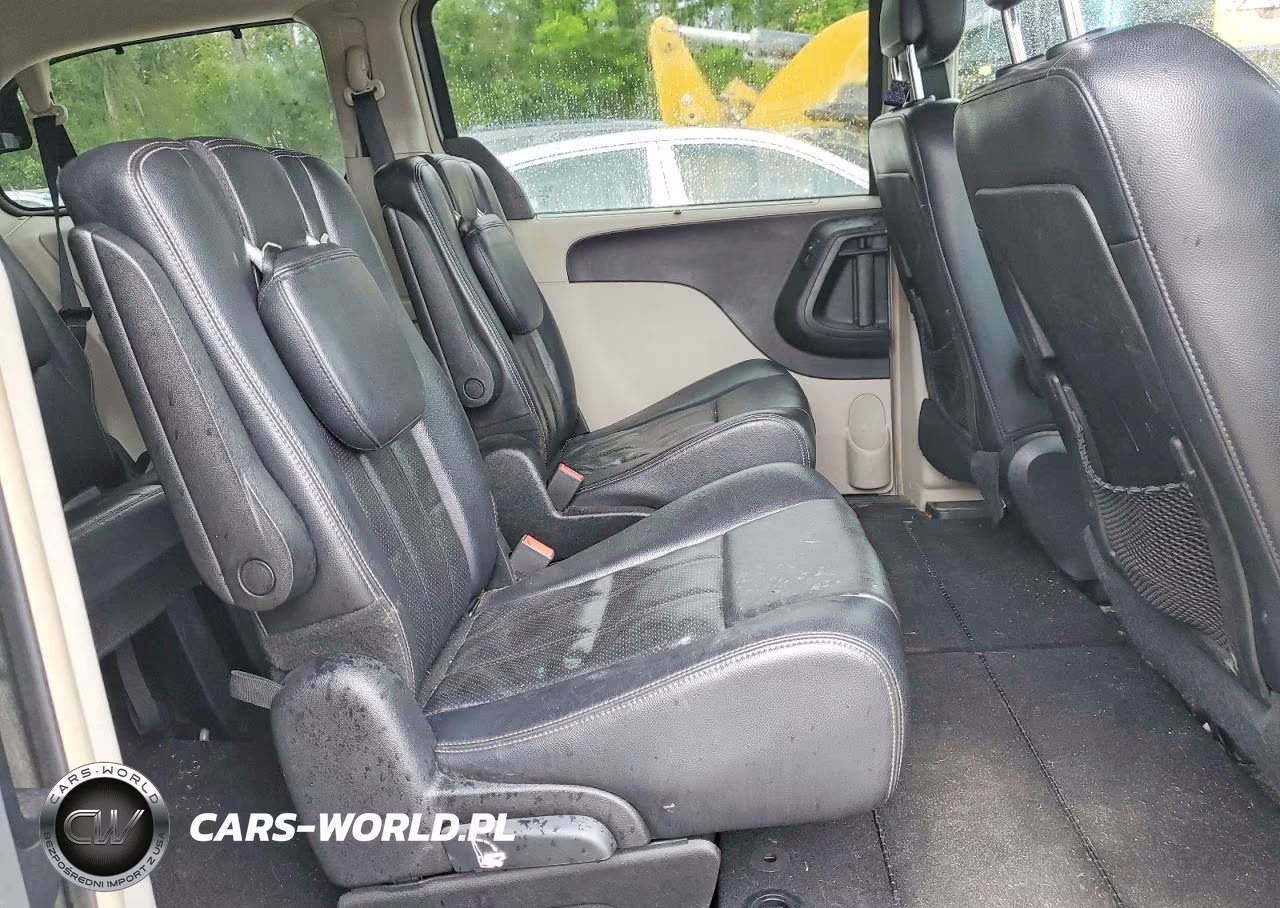 2013 Chrysler Town & Country Touring L VIN:2C4RC1CG1DR583588 - 11