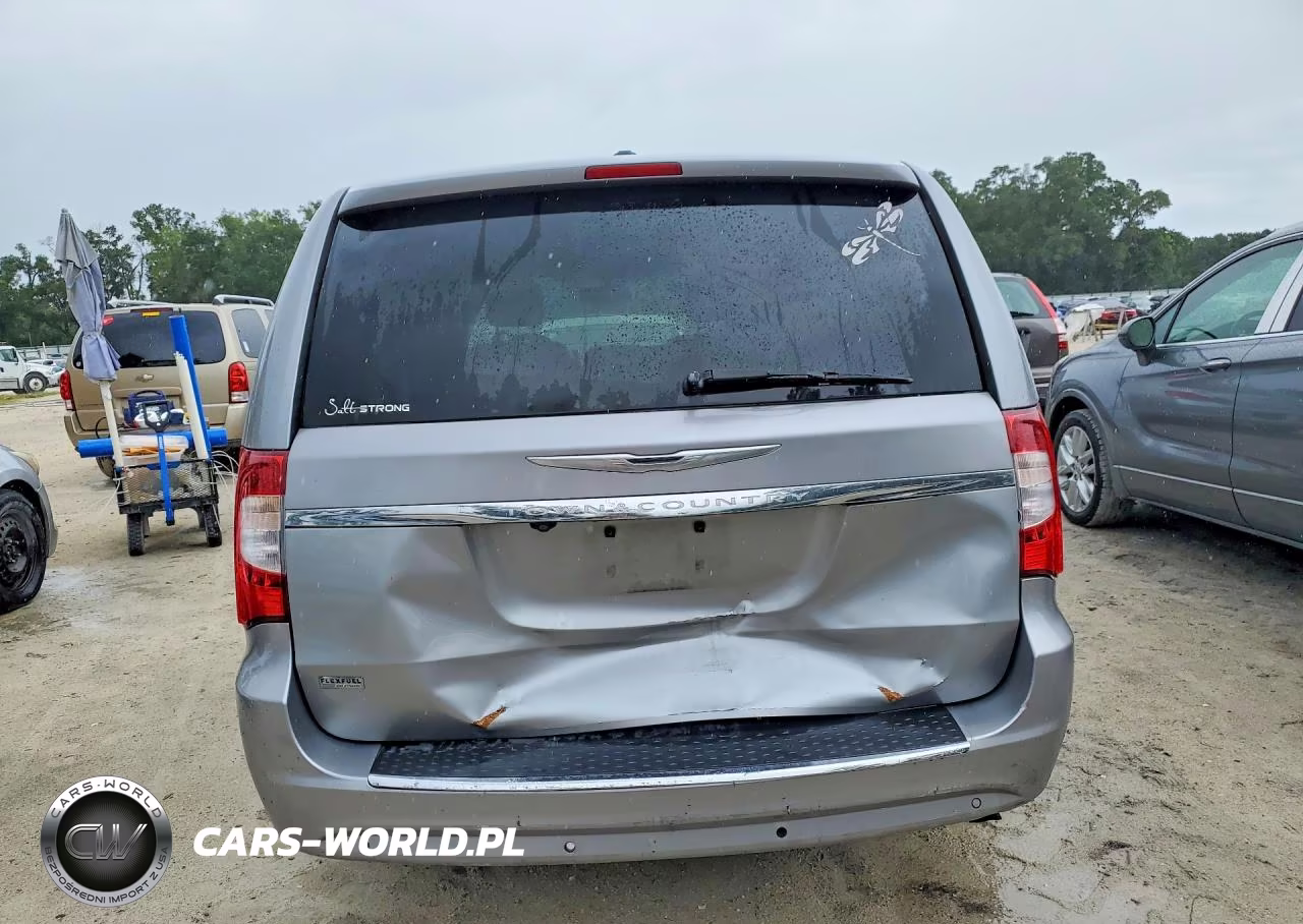 2013 Chrysler Town & Country Touring L VIN:2C4RC1CG1DR583588 - 6