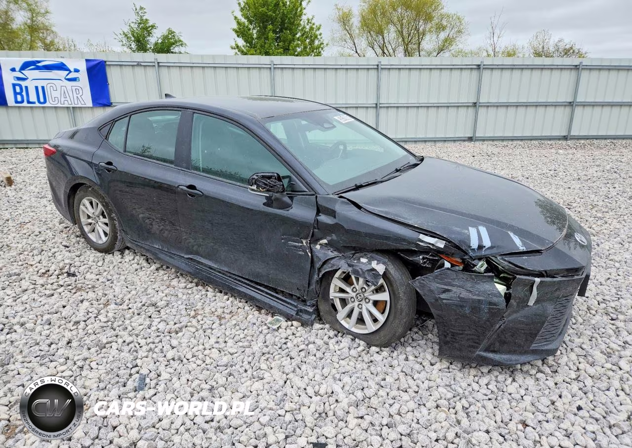 2025 Toyota Camry Le VIN:4T1DAACK2SU594342 - 4