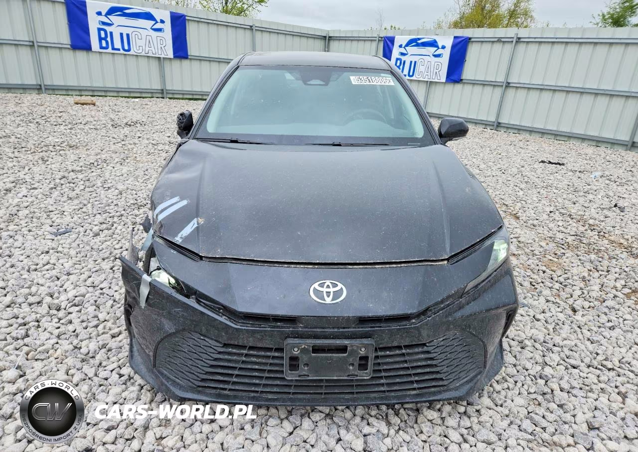 2025 Toyota Camry Le VIN:4T1DAACK2SU594342 - 5