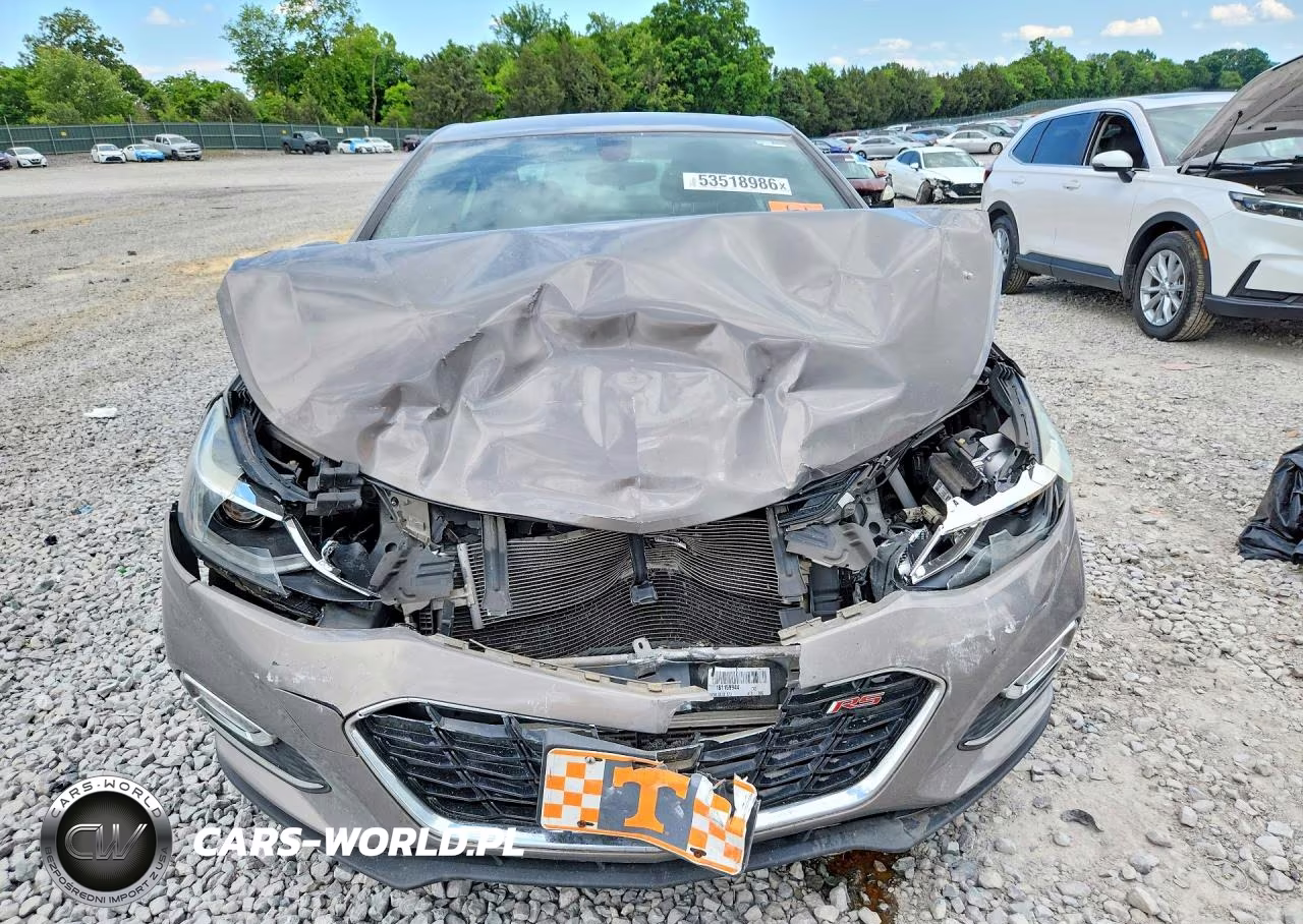 2018 Chevrolet Cruze Lt VIN:1G1BE5SM2J7159711 - 5