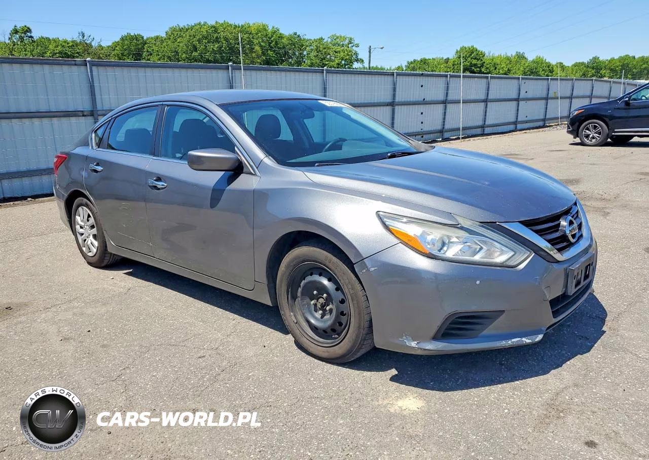 2017 Nissan Altima 2.5 S VIN:1N4AL3AP3HN362014 - 4
