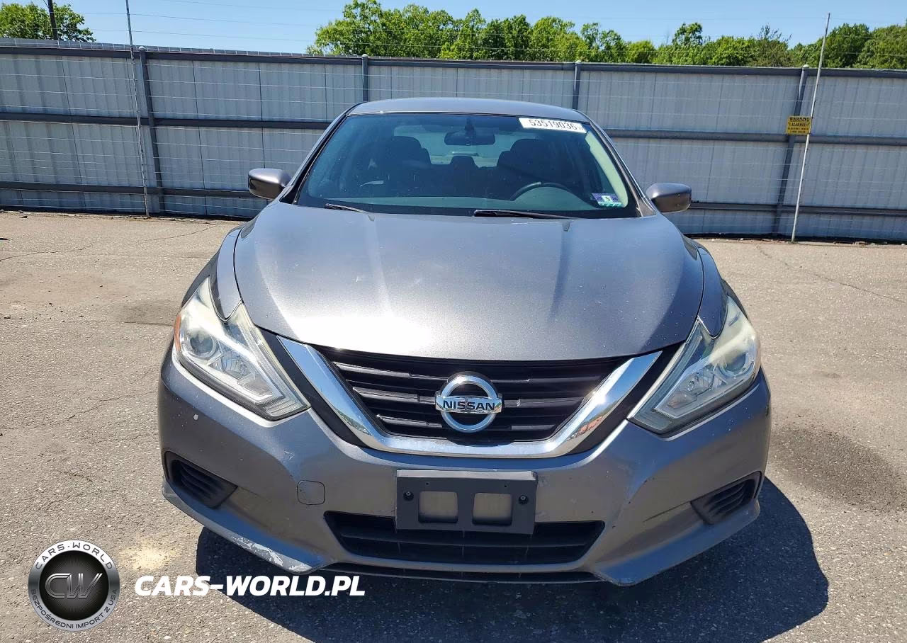 2017 Nissan Altima 2.5 S VIN:1N4AL3AP3HN362014 - 5