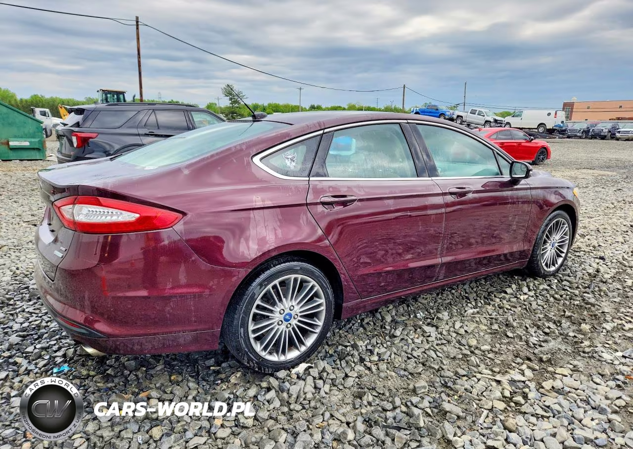 2013 Ford Fusion Se VIN:3FA6P0HR5DR187529 - 3