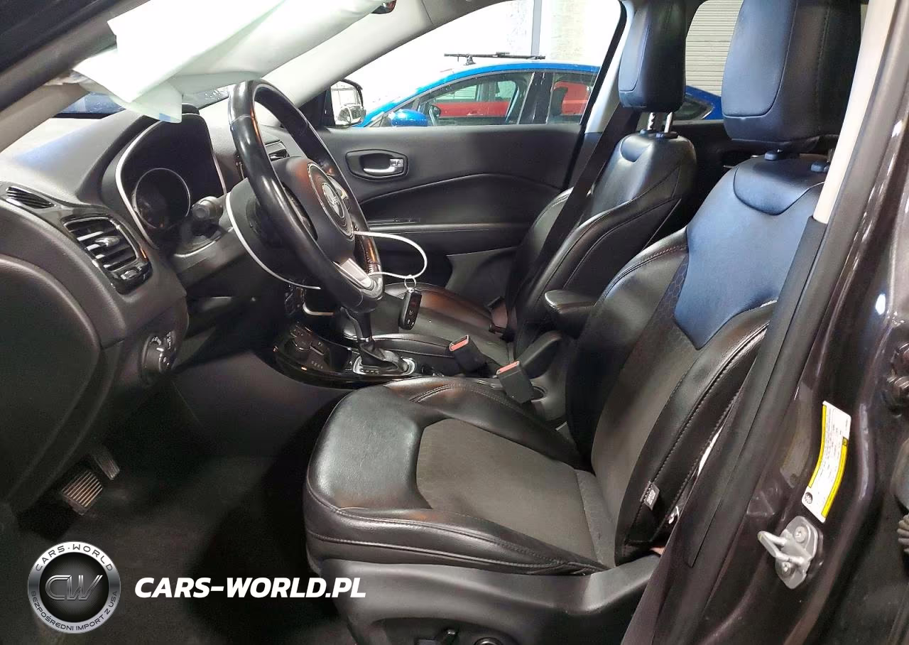 2020 Jeep Compass Latitude VIN:3C4NJDBB8LT104901 - 7