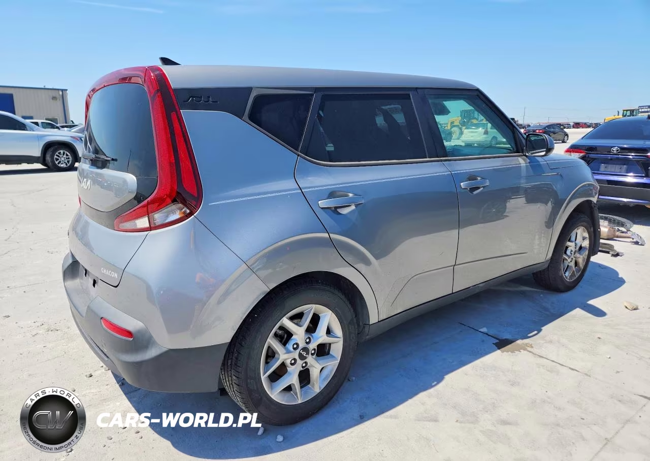 2022 Kia Soul Lx VIN:KNDJ23AUXN7805634 - 3