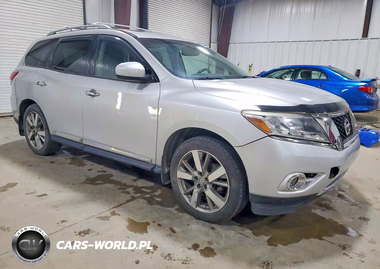 2014 Nissan Pathfinder VIN:5N1AR2MM1EC718158 - 4