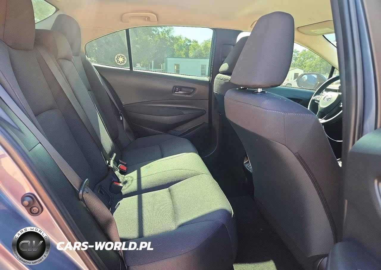 2024 Toyota Corolla Le VIN:5YFB4MDE8RP087630 - 10