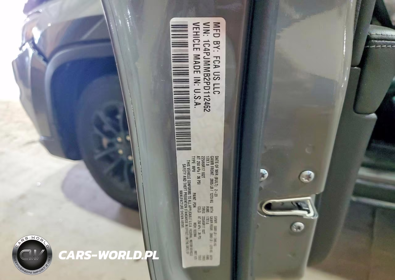2023 Jeep Cherokee Altitude Lux VIN:1C4PJMMB2PD112462 - 13