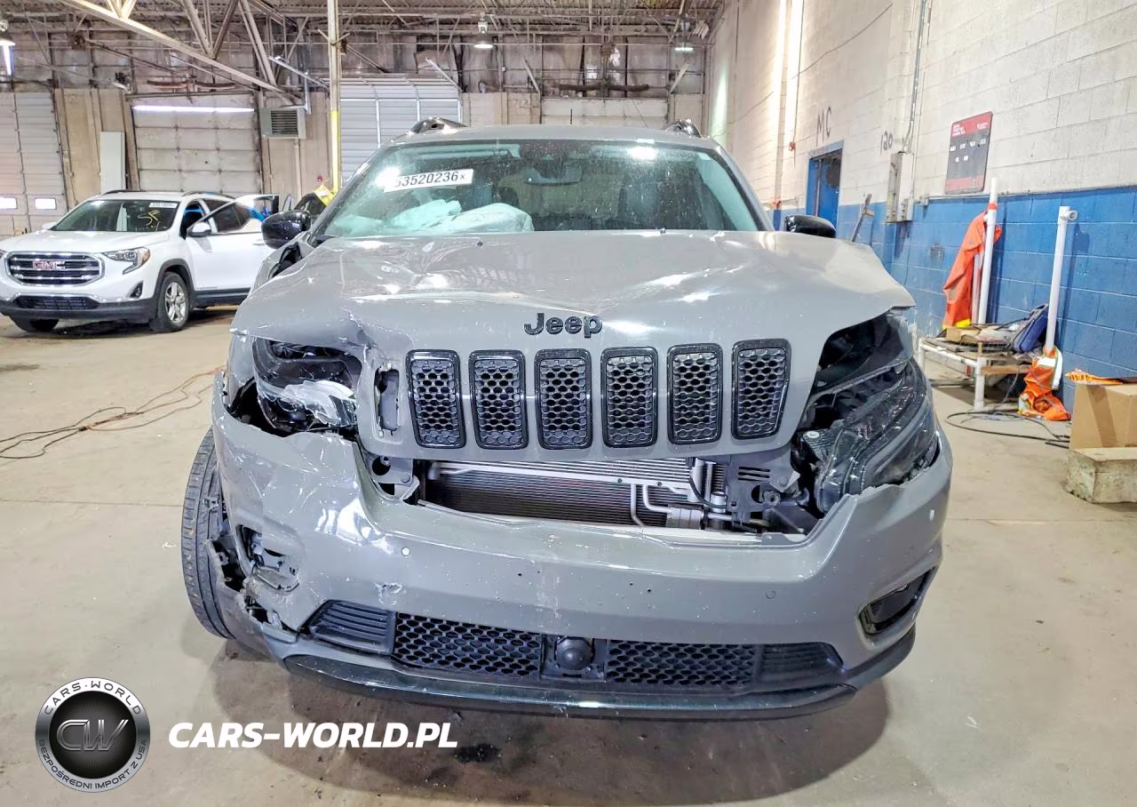 2023 Jeep Cherokee Altitude Lux VIN:1C4PJMMB2PD112462 - 5