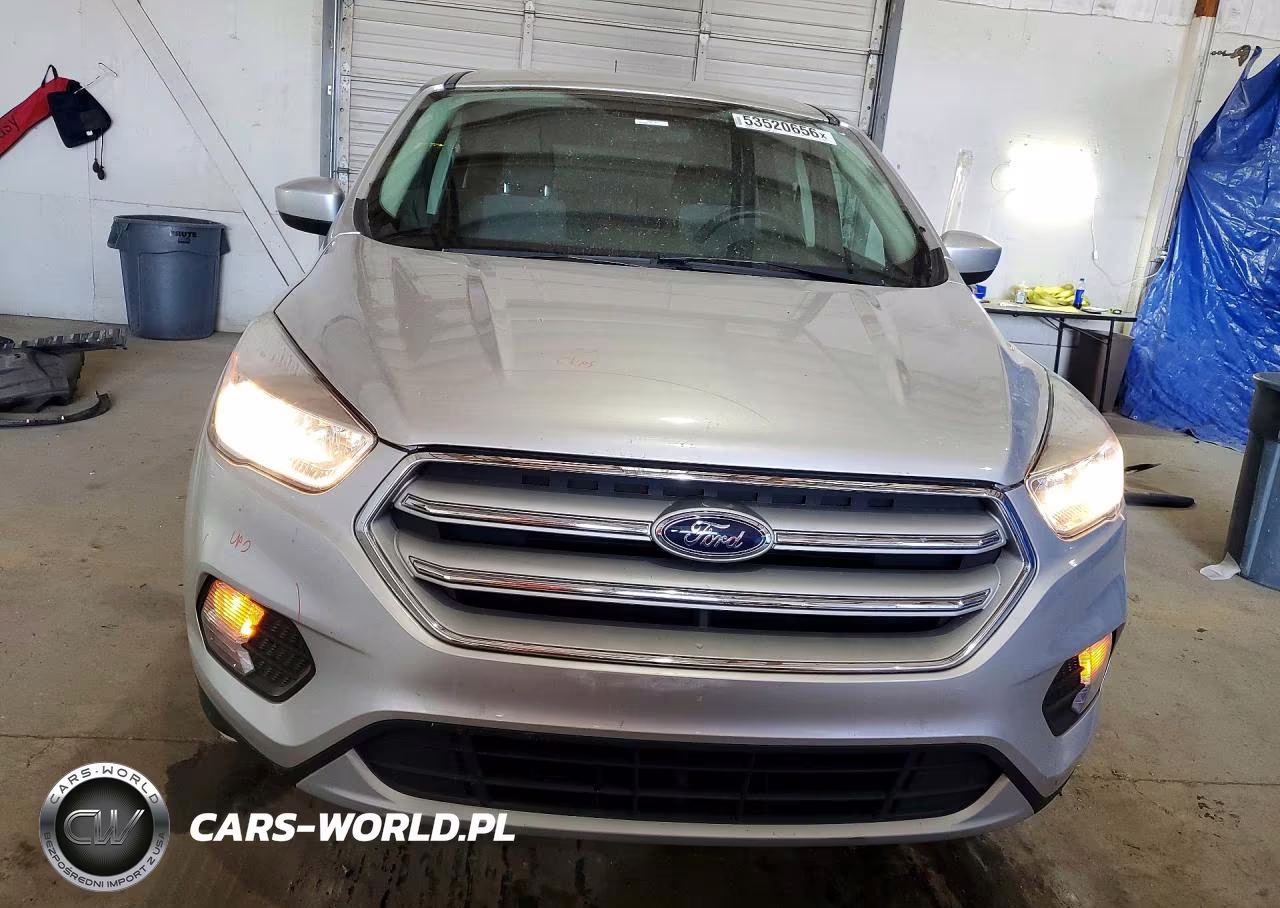 2019 Ford Escape Se VIN:1FMCU9GD8KUA45970 - 5