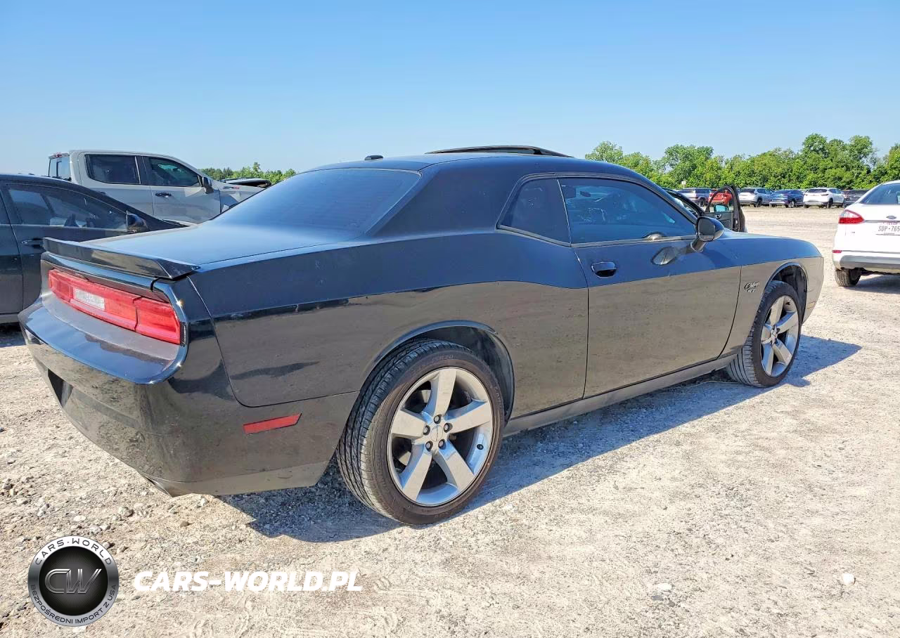 DODGE CHALLENGER VIN:2B3CJ4DG2BH570266 - 3