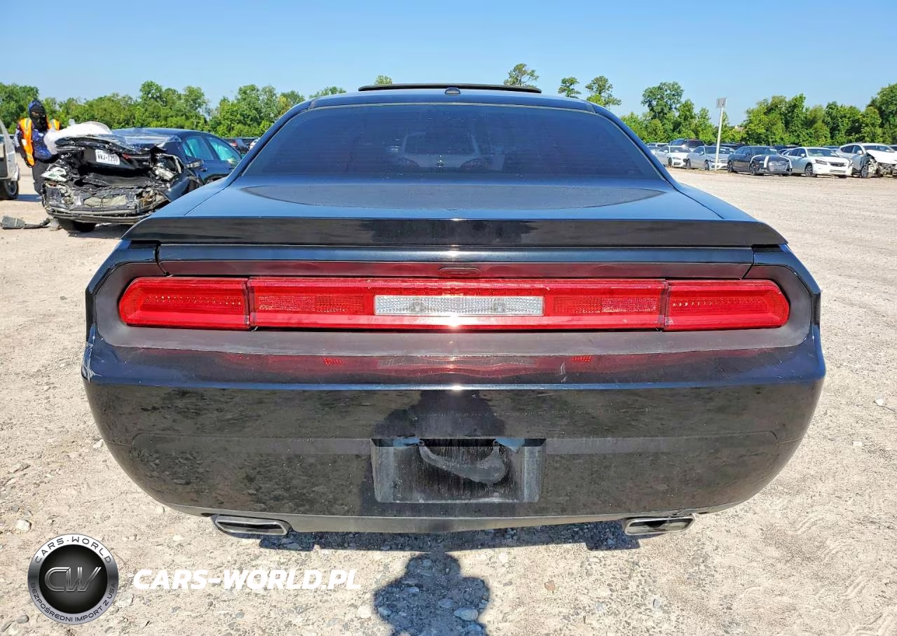 DODGE CHALLENGER VIN:2B3CJ4DG2BH570266 - 6