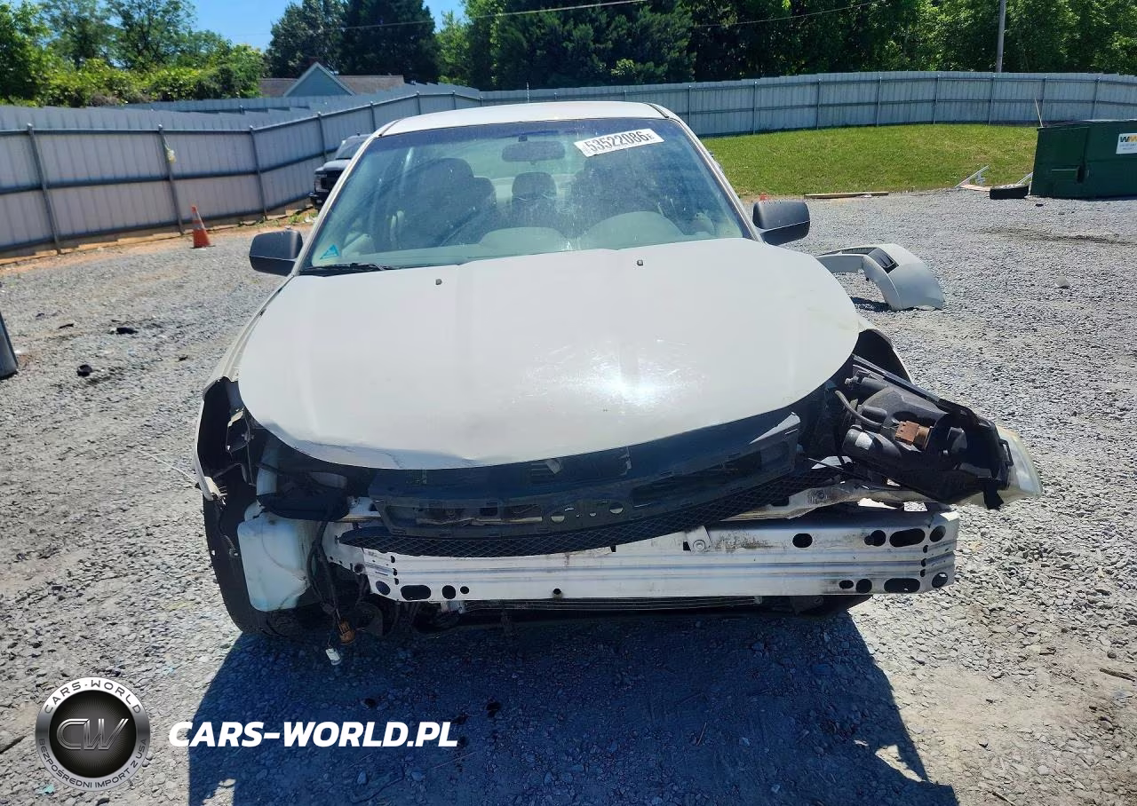 2010 Ford Focus S VIN:1FAHP3EN4AW148709 - 5