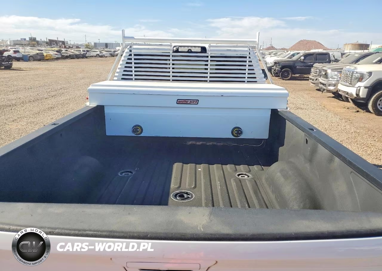 2019 Ram 3500 Big Horn VIN:3C63R3HL0KG614474 - 9