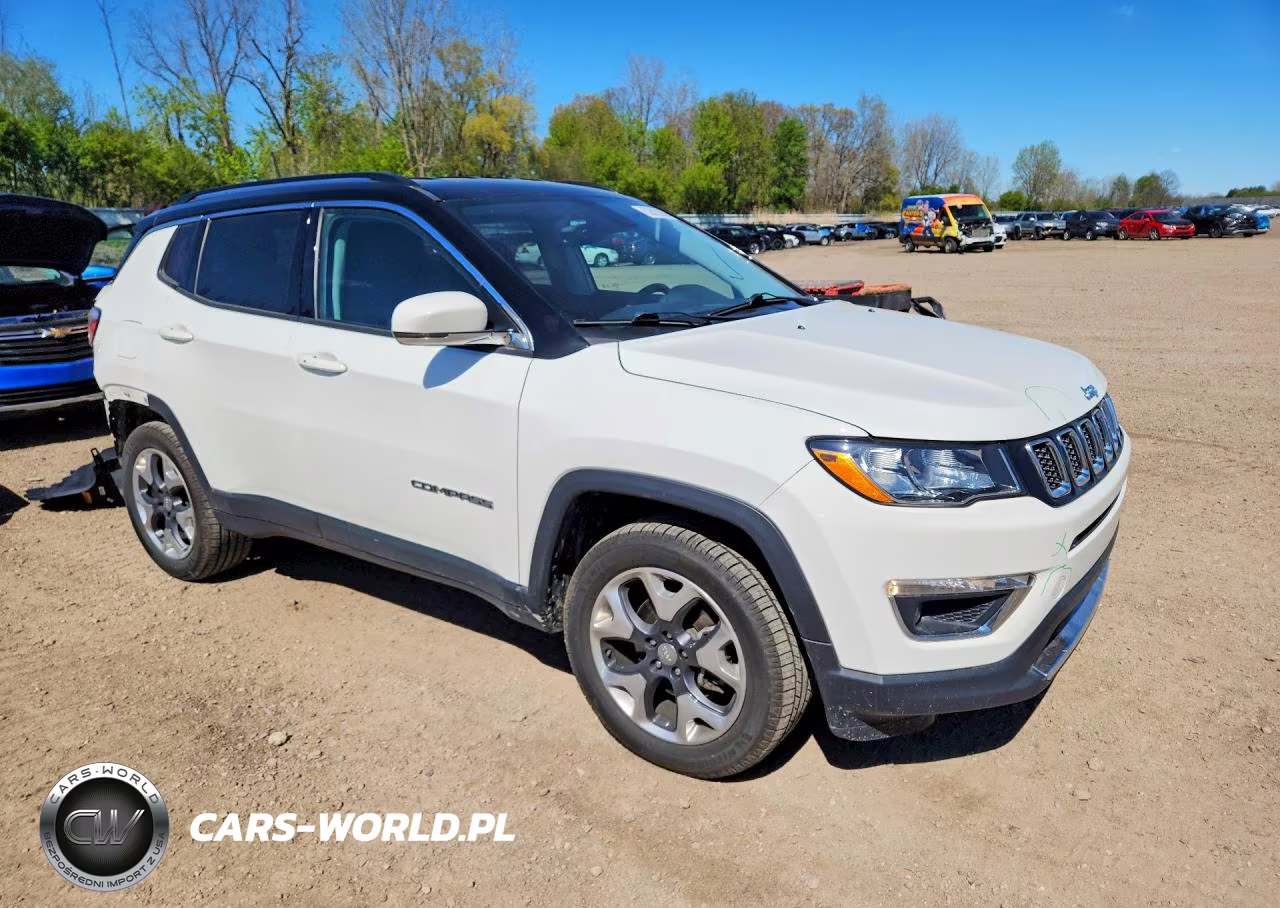 2018 Jeep Compass Limited VIN:3C4NJDCB0JT372529 - 4
