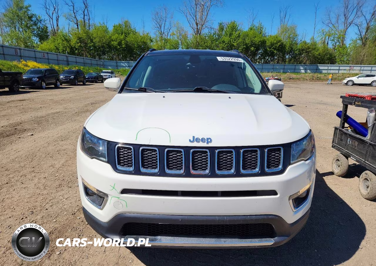 2018 Jeep Compass Limited VIN:3C4NJDCB0JT372529 - 5