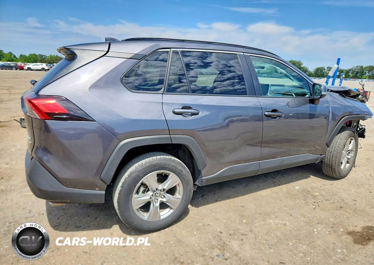2025 Toyota Rav4 Xle VIN:2T3P1RFV8SC513841 - 3